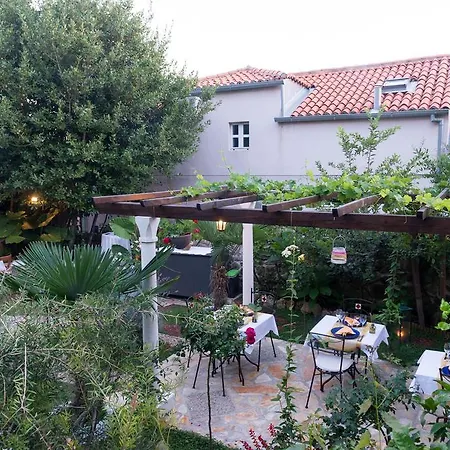 Garden Дубровник