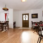 Bed and Breakfast Garden 3*