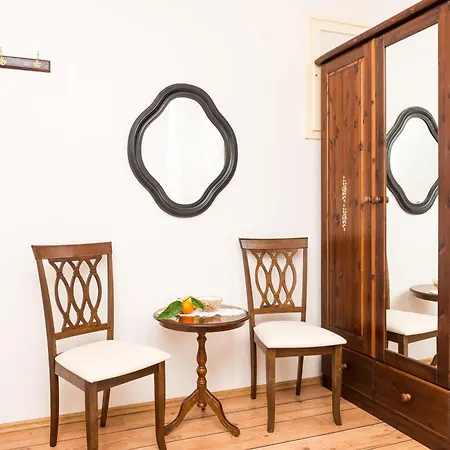 Bed & Breakfast Garden 3*