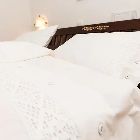 Bed & Breakfast Garden 3*