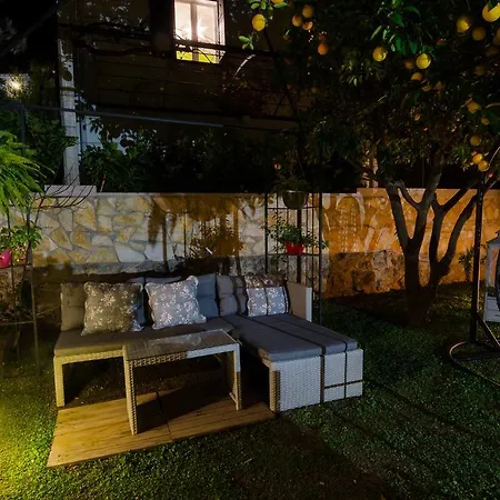 Garden 3*