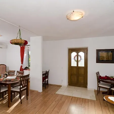 Bed & Breakfast Garden